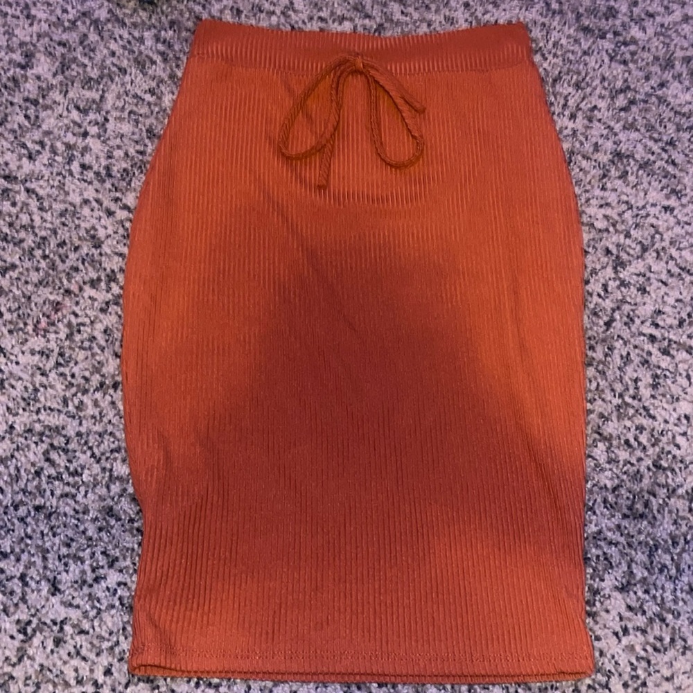 NWOT burnt orange tight mini skirt